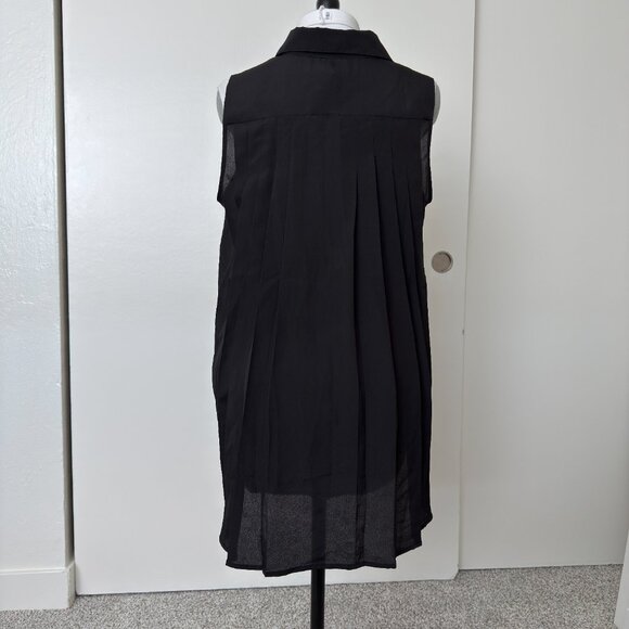 BCBGeneration Sleeveless Collared Blouse - Picture 4 of 8
